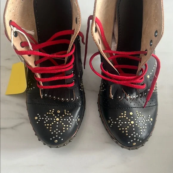 Burberry Black Lace-Up Boots with Red Accents - Picture 3 of 15